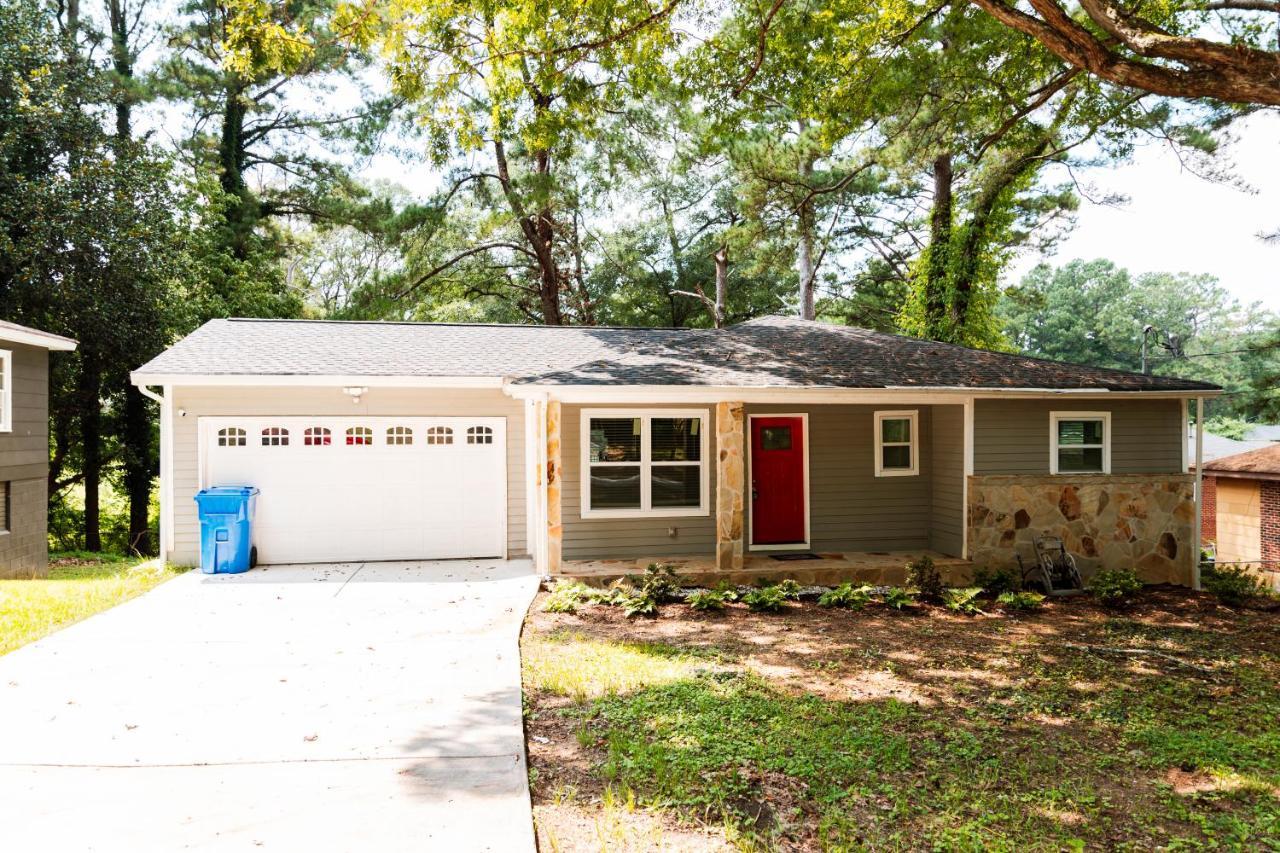 Newly Renovated Hidden Gem Atlanta Exterior photo
